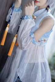 [COS Welfare] Blogger anime Nan Tao Momoko - bahasa berbunga-bunga Luo Tianyi